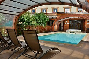 Logis Hôtel Les Autanes & Spa