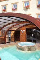 Logis Hôtel Les Autanes & Spa