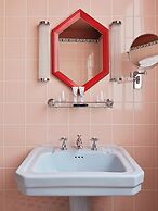 Hôtel Les Deux Gares & Spa