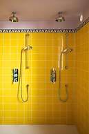 Hôtel Les Deux Gares & Spa