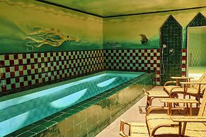 Hôtel Les Deux Gares & Spa