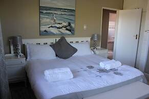 Bluewater Beachfront Guesthouse