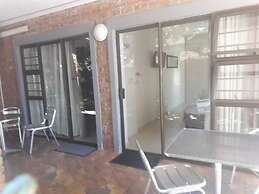 Bluewater Beachfront Guesthouse