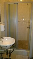 Bluewater Beachfront Guesthouse