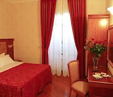 Serena Hotel