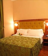 Serena Hotel