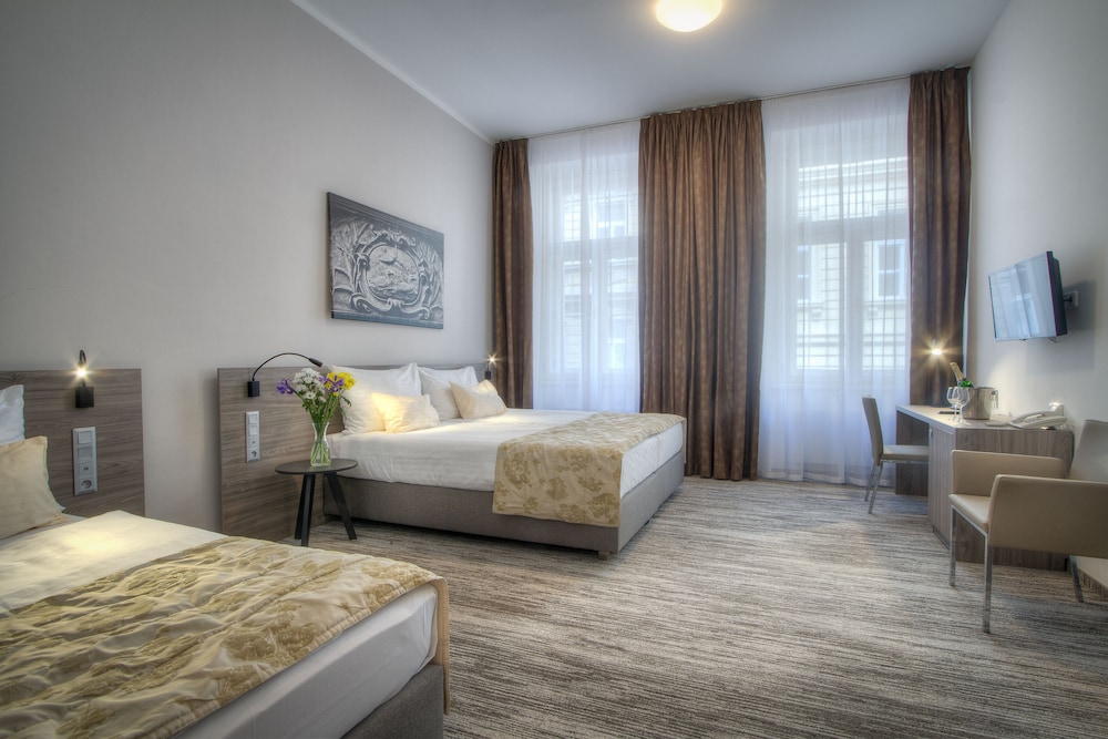 Hotel Pav