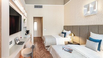 Maestro by Adrez