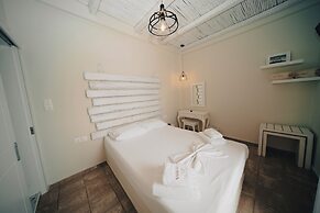 Villa Ilias Caldera Hotel