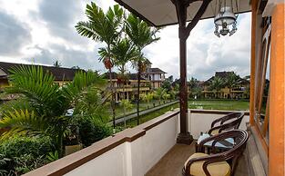 Yulia Village Inn