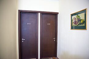 Iliani Hotel