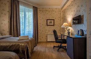 Iliani Hotel