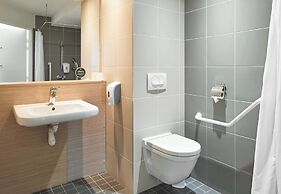 B&B HOTEL Saint-Witz Roissy