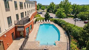 Holiday Inn Express & Suites Bethlehem Arpt-Allentown Area