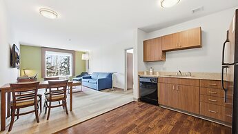 Holiday Inn Express & Suites Bethlehem Arpt-Allentown Area