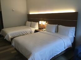 Holiday Inn Express & Suites Bethlehem Arpt-Allentown Area