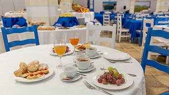 Perla del Golfo Resort