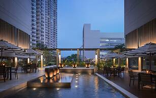 G Hotel Gurney