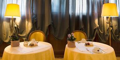 Cristallo Hotel