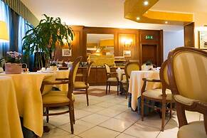Cristallo Hotel