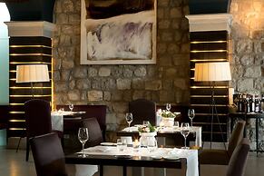 Aquapetra Resort and Spa