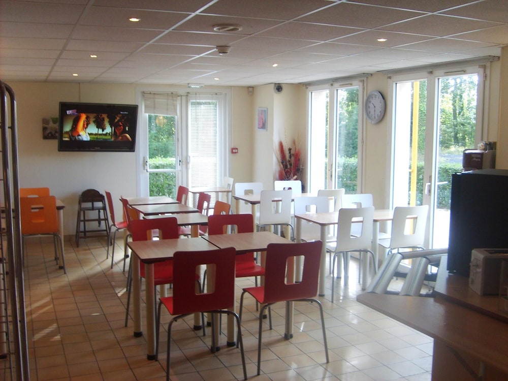 Premiere Classe Dunkerque Sud - Loon Plage