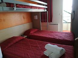 FASTHOTEL