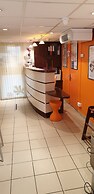 Premiere Classe Besancon - Ecole Valentin