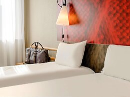 ibis Bordeaux Centre Bastide