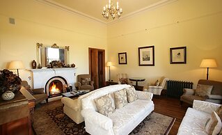Mount Falcon Estate