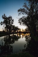Hotel El Lago by Luoxo
