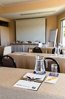Hotel El Lago by Luoxo