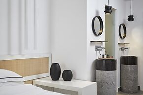Loizos Stylish Residences