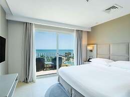 Mövenpick Hotel & Resort Al Bida'a Kuwait