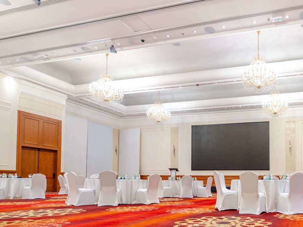 Mövenpick Hotel & Resort Al Bida'a Kuwait
