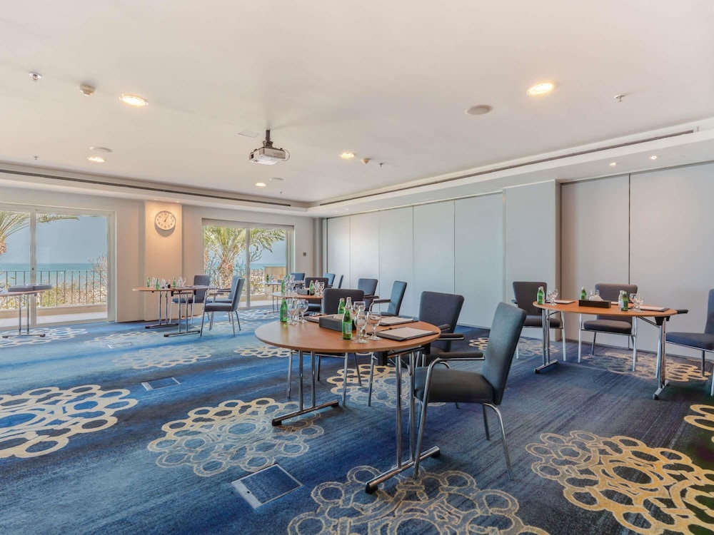 Mövenpick Hotel & Resort Al Bida'a Kuwait