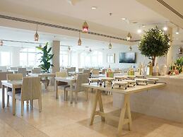 Mövenpick Hotel & Resort Al Bida'a Kuwait