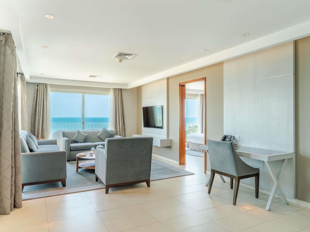 Mövenpick Hotel & Resort Al Bida'a Kuwait