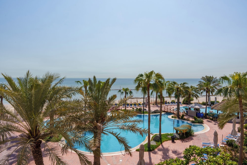 Mövenpick Hotel & Resort Al Bida'a Kuwait