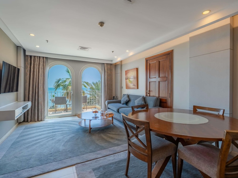 Mövenpick Hotel & Resort Al Bida'a Kuwait