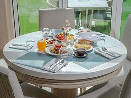 Mövenpick Hotel & Resort Al Bida'a Kuwait