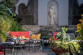 Hotel Piazza Bellini & Apartments
