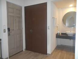 Hotel Puente Real