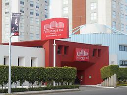 Hotel Puente Real