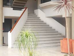 Hotel Puente Real