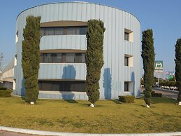 Hotel Puente Real