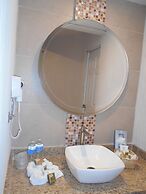 Hotel Puente Real