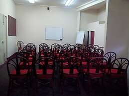 Hotel Puente Real