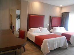 Hotel Puente Real
