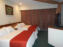 Hotel Puente Real